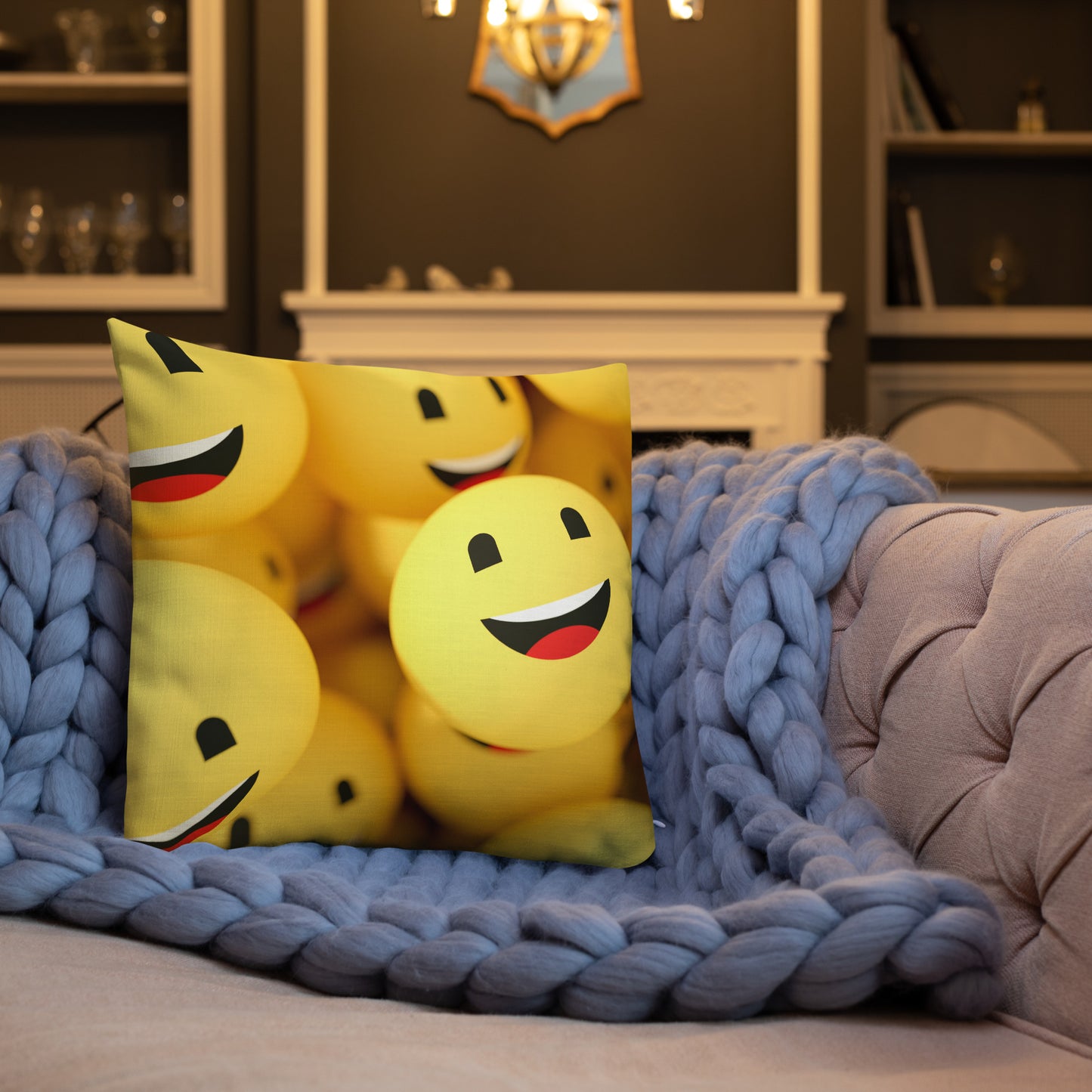 SMILEY Premium Pillow
